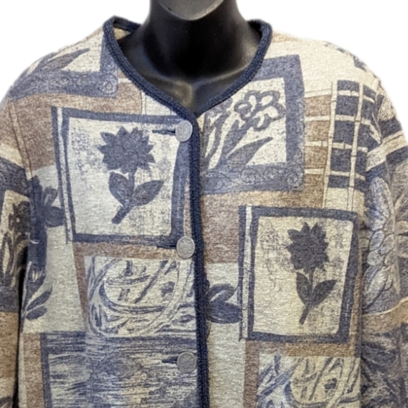 GIESSWEIN blue floral wool cardigan size 14 - Picture 5 of 11